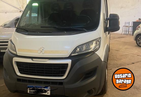 Utilitarios - Peugeot Boxer 2018 Diesel 314000Km - En Venta