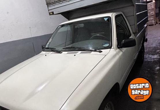 Camionetas - Toyota Hilux 2001 Diesel 389000Km - En Venta