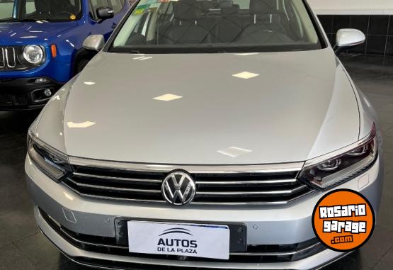 Autos - Volkswagen Passat 2.0 DSG 2017 Nafta 95000Km - En Venta