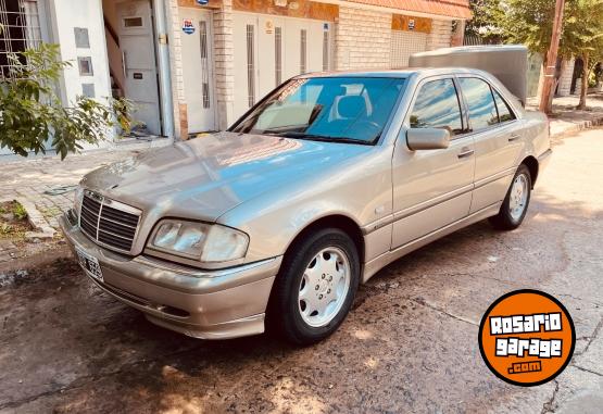 Autos - Mercedes Benz C250 dci 1999 Diesel 116000Km - En Venta