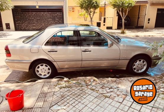 Autos - Mercedes Benz C250 dci 1999 Diesel 116000Km - En Venta