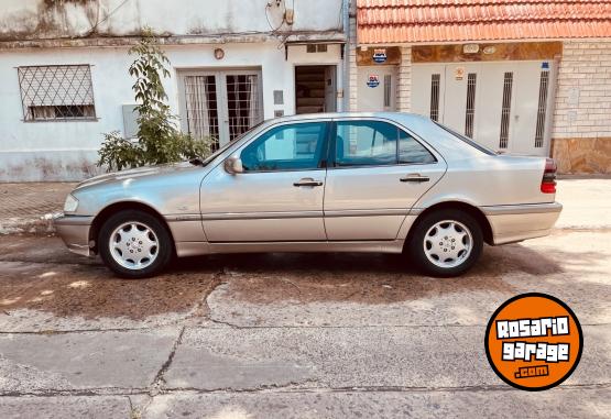 Autos - Mercedes Benz C250 dci 1999 Diesel 116000Km - En Venta