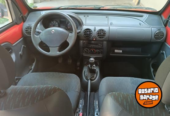 Utilitarios - Renault Kangoo 2018 Nafta 82000Km - En Venta