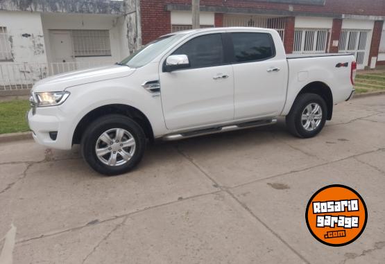 Camionetas - Ford Ranger 4x4 xLT automatica 2021 Diesel 101000Km - En Venta