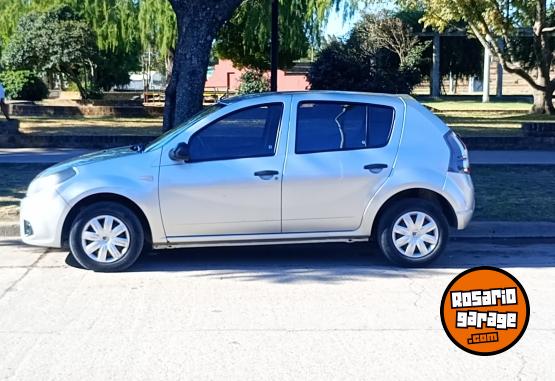 Autos - Renault Sandero 2013 Nafta 70000Km - En Venta