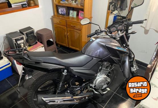 Motos - Yamaha Ybrz 125 2023 Nafta 3000Km - En Venta