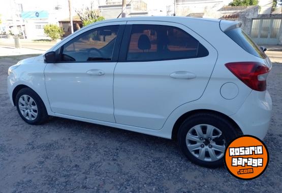 Autos - Ford KA S E NAFTA MUY BUENO 2017 Nafta 108230Km - En Venta