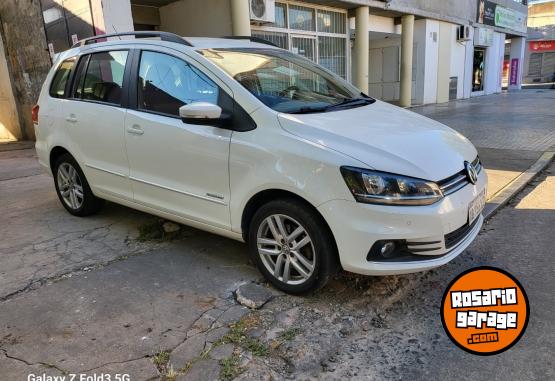 Autos - Volkswagen Suran 2017 Nafta 90000Km - En Venta