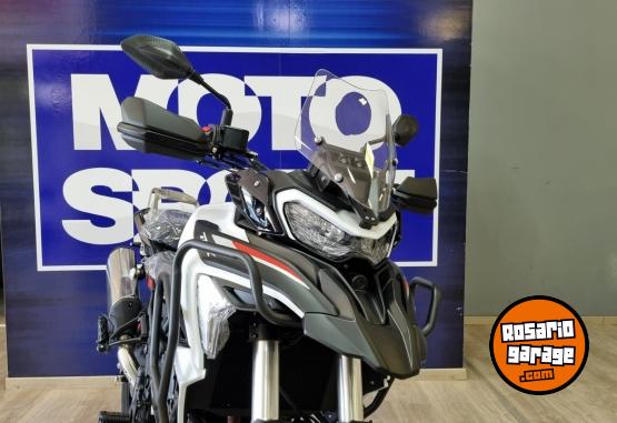 Motos - Benelli TRK 702 2025 Nafta 0Km - En Venta