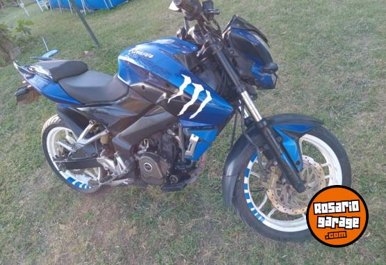 Motos - Bajaj ROUSER NS 200 2014 Nafta 65000Km - En Venta