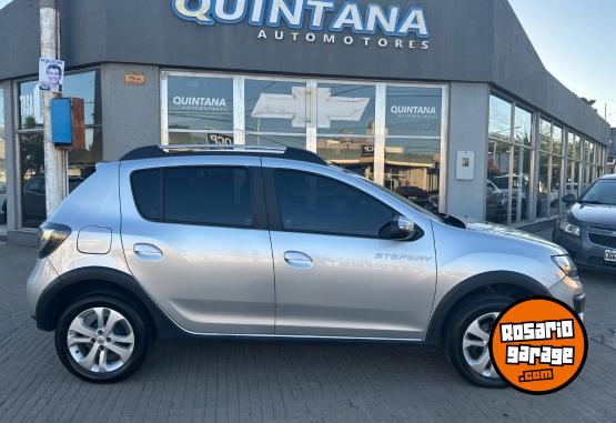 Autos - Renault Sandero Stepway 2019 GNC 68000Km - En Venta