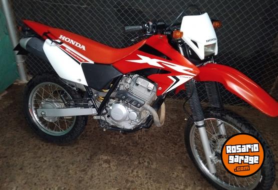 Motos - Honda Tornado 2019 Nafta 15000Km - En Venta