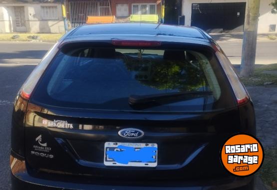 Autos - Ford Focus 2 2012 Nafta 251000Km - En Venta