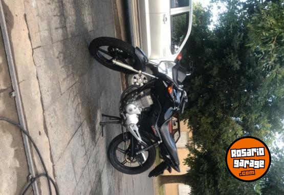 Motos - Honda Titn 150 2017 Nafta 45000Km - En Venta