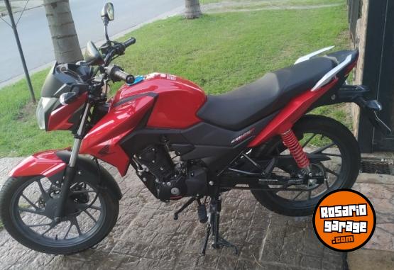 Motos - Honda Twister 125 2023 Nafta 2000Km - En Venta