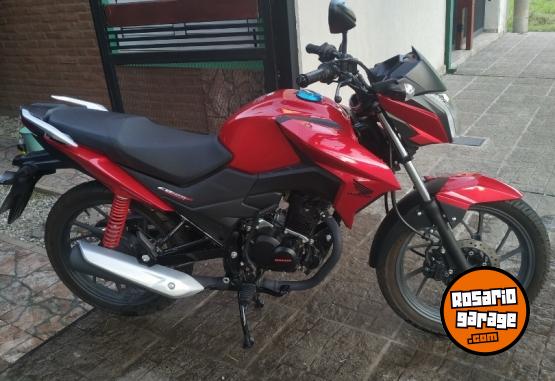 Motos - Honda Twister 125 2023 Nafta 2000Km - En Venta