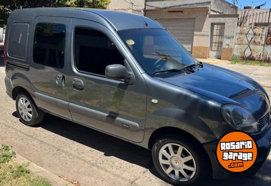 Utilitarios - Renault Kangoo 2013 GNC 140000Km - En Venta