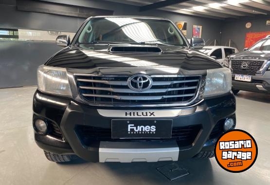 Camionetas - Toyota Hilux SRV 3.0 2012 Diesel 229000Km - En Venta