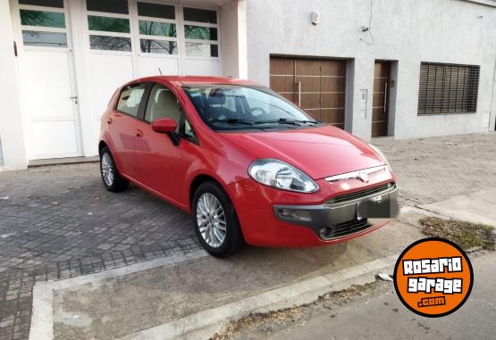 Utilitarios - Fiat PUNTO ESSENCE LINEA NUEVA 2013 Nafta 110000Km - En Venta