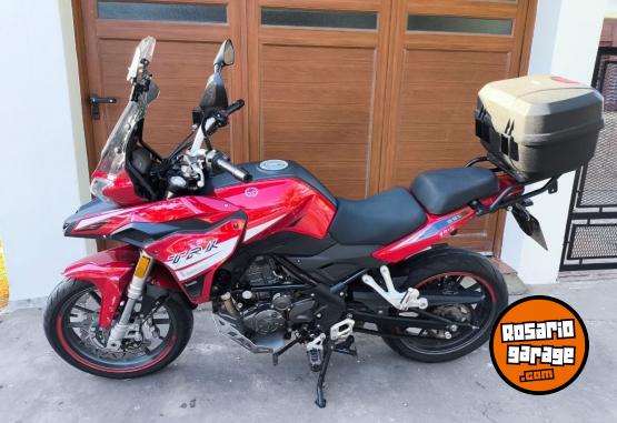 Motos - Benelli Trk 251 2022 Nafta 10000Km - En Venta