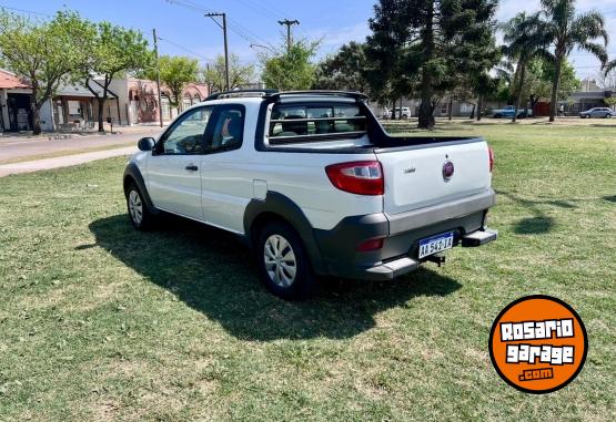 Utilitarios - Fiat Strada 1.4 3 Puertas 2016 GNC 111000Km - En Venta