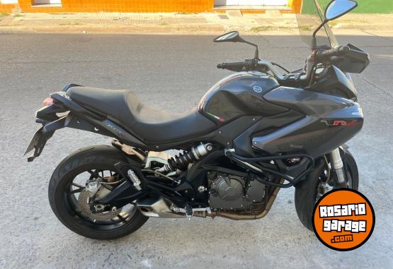 Motos - Benelli TNT 600 GT 2018 Nafta 33000Km - En Venta