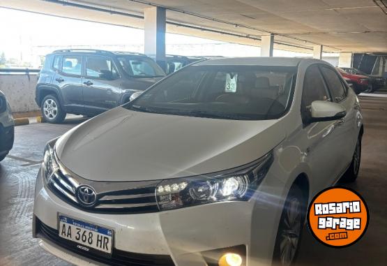 Autos - Toyota Corolla Seg 2016 Nafta 102000Km - En Venta