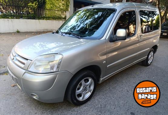 Utilitarios - Citroen Berlingo multispace hdi p 2011 Diesel 158000Km - En Venta