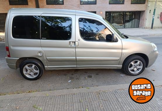 Utilitarios - Citroen Berlingo multispace hdi p 2011 Diesel 158000Km - En Venta