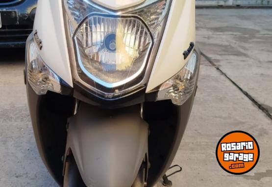 Motos - Zanella Styler 2018 Nafta 12900Km - En Venta