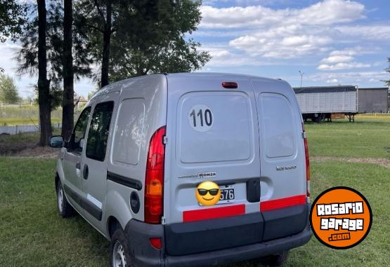 Utilitarios - Renault Kangoo 2015 Nafta 165000Km - En Venta