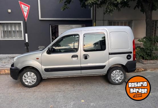 Utilitarios - Renault Kangoo 2015 Nafta 165000Km - En Venta