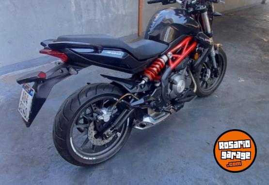 Motos - Benelli TNT 300 2017 Nafta 38500Km - En Venta