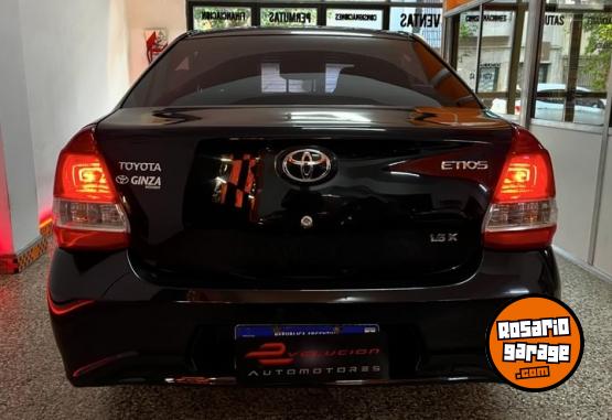 Autos - Toyota ETIOS X 2019 Nafta 69000Km - En Venta