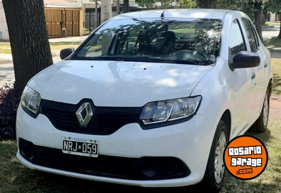 Autos - Renault Logan authentique 2014 GNC 170000Km - En Venta