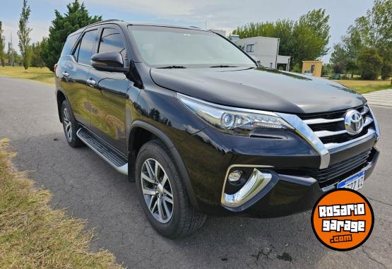 Camionetas - Toyota Sw4 SRX 7 asientos At 2018 Diesel 128000Km - En Venta