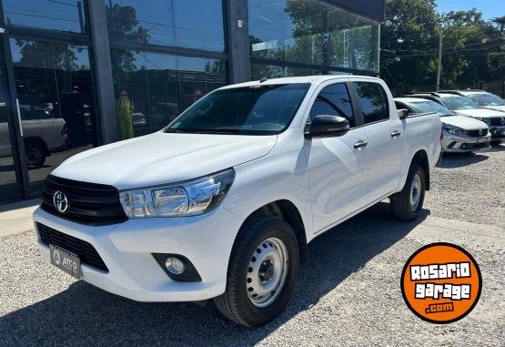 Camionetas - Toyota HILUX 2.4 TDI 4X4 2019 Diesel  - En Venta