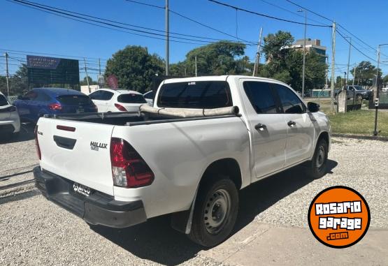 Camionetas - Toyota HILUX 2.4 TDI 4X4 2019 Diesel  - En Venta