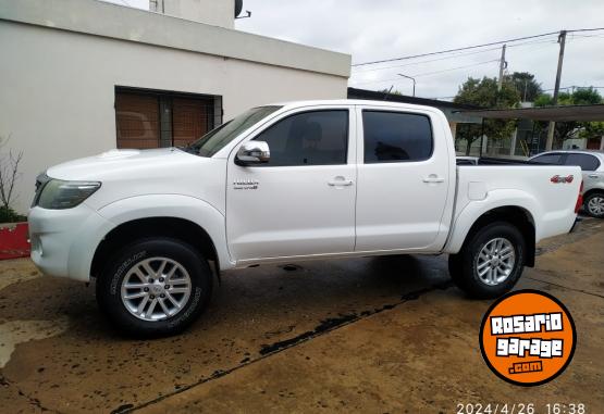 Camionetas - Toyota Hilux 2014 Diesel 230000Km - En Venta