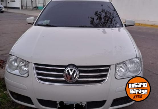 Autos - Volkswagen Bora 2011 GNC 195000Km - En Venta