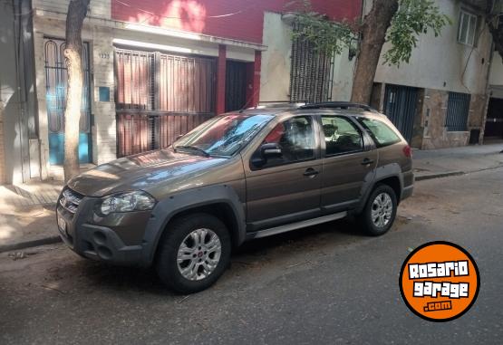 Autos - Fiat Adventure Locker 2011 GNC 200000Km - En Venta