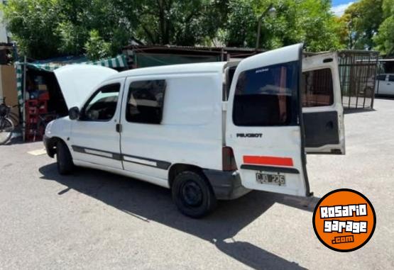 Camionetas - Peugeot Partner 1998 Diesel 250000Km - En Venta