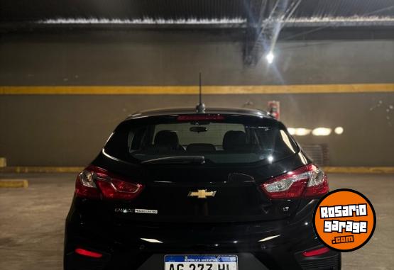 Autos - Chevrolet Cruze LT 2023 Nafta 4000Km - En Venta