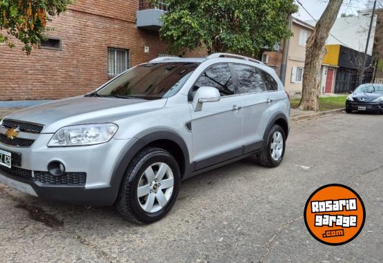 Camionetas - Chevrolet Captiva ltz 7plazas permu 2008 Diesel 200000Km - En Venta