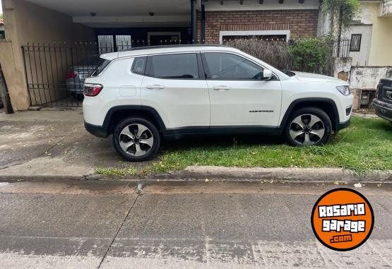 Camionetas - Jeep COMPASS LONGITUDE 2018 Nafta 98000Km - En Venta