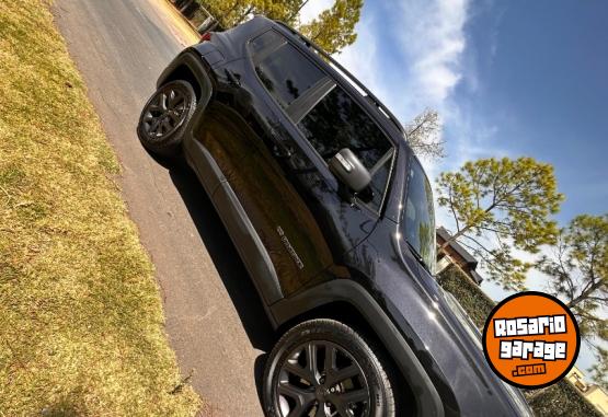 Camionetas - Jeep Renegade 2022 Nafta 17500Km - En Venta