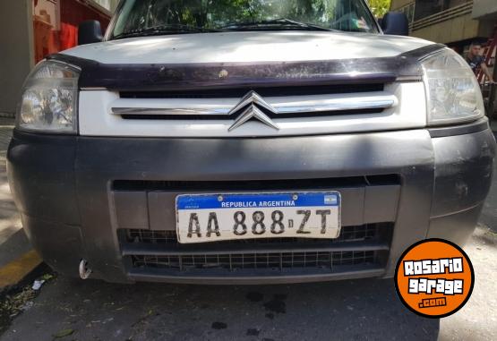 Utilitarios - Citroen Berlingo 1.6 HDI 2017 Diesel 144000Km - En Venta