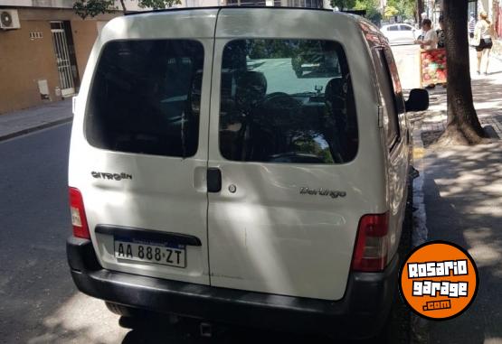 Utilitarios - Citroen Berlingo 1.6 HDI 2017 Diesel 144000Km - En Venta