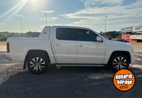 Camionetas - Volkswagen AMAROK V6 EXTREME 2017 Diesel 118000Km - En Venta