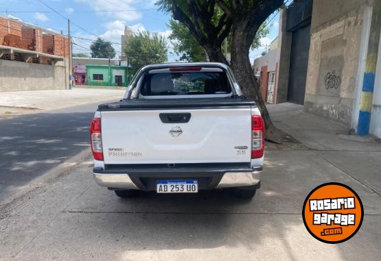 Camionetas - Nissan Frontier 2018 Diesel 135000Km - En Venta